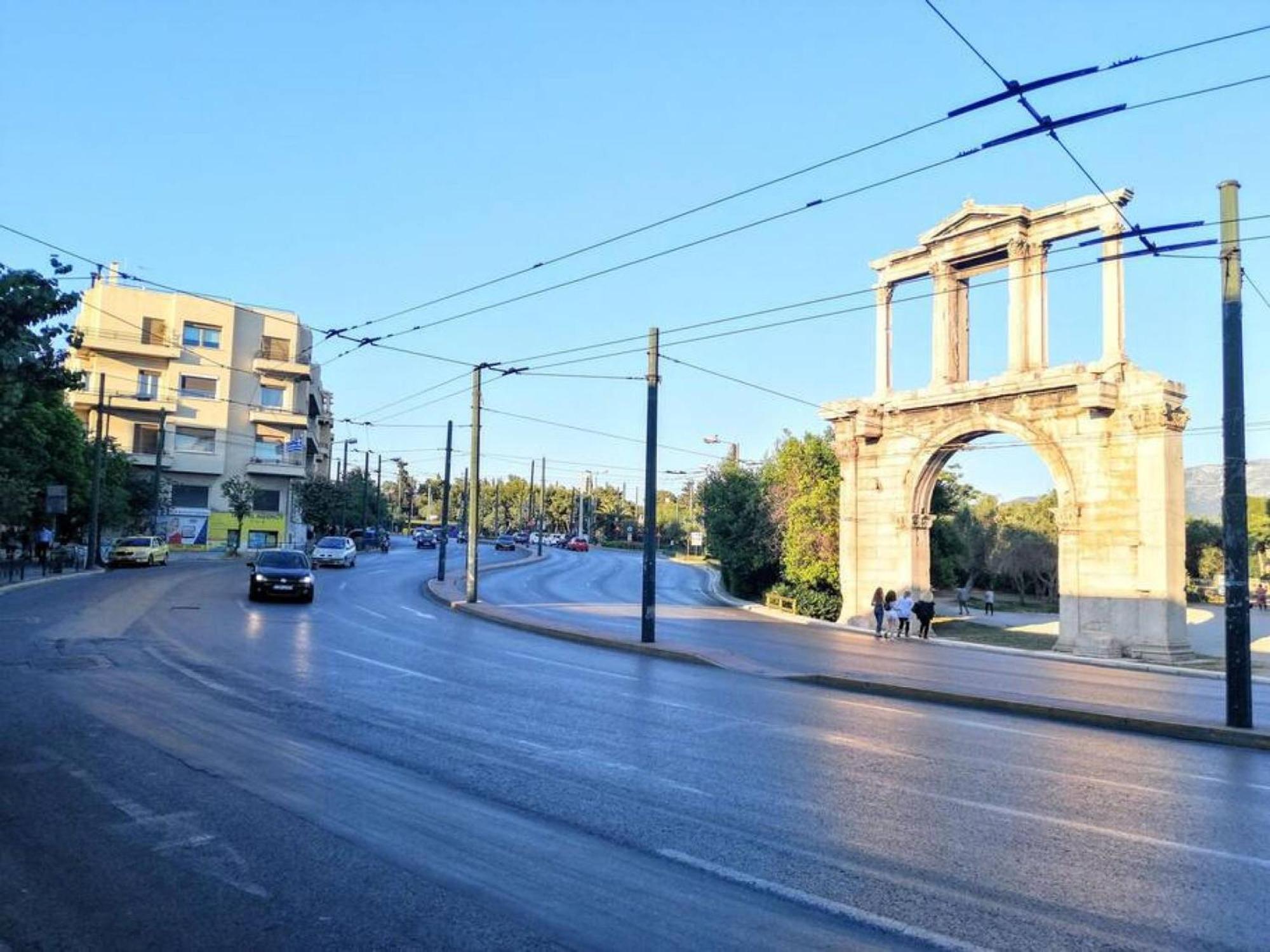 Acropolis Museum Grand Apartment Афіни Екстер'єр фото